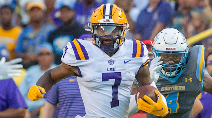 LSU Tigers wide receiver Kayshon Boutte (7) runs the ball against the Southern Jaguars on Sept. 10, 2022.